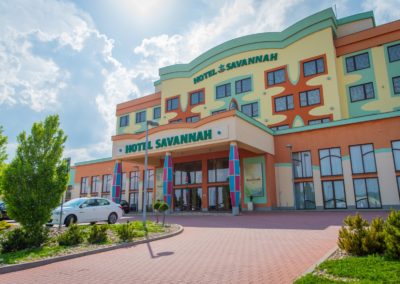 Mikroelektrárna Onsite Power - hotel Savannah Chvalovice